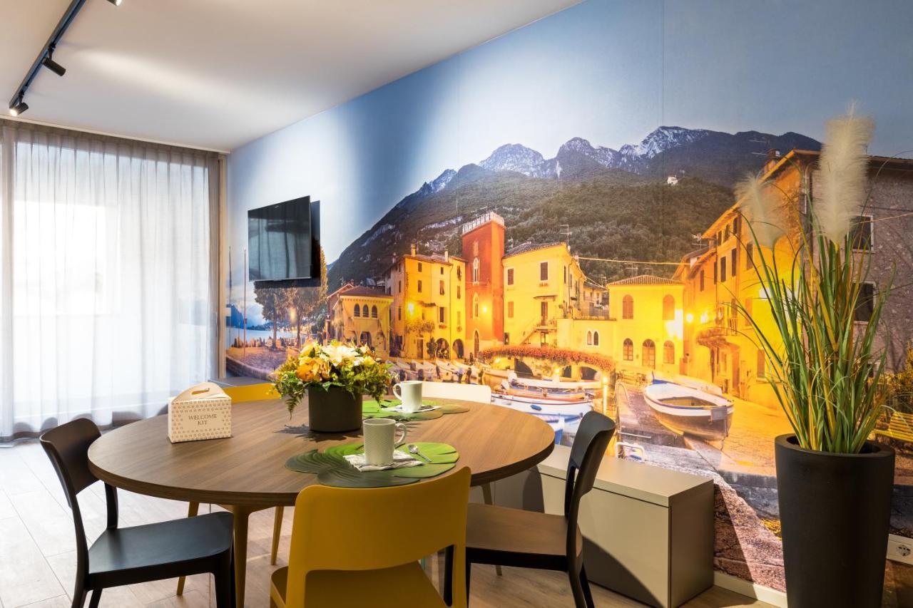 Boutique Apartments By Annalisa Торболе Экстерьер фото