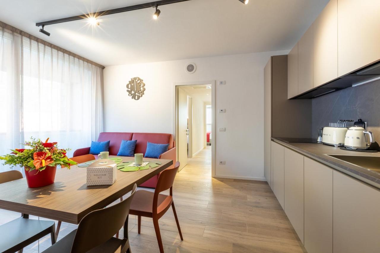Boutique Apartments By Annalisa Торболе Экстерьер фото