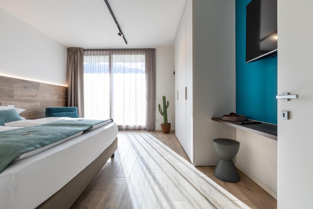 Boutique Apartments By Annalisa Торболе Экстерьер фото